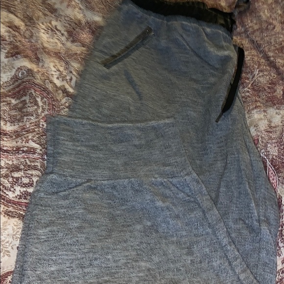 Women’s Jogger Pants - Picture 5 of 7